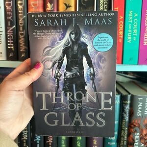 Throne Of Glass | Sarah J Maas